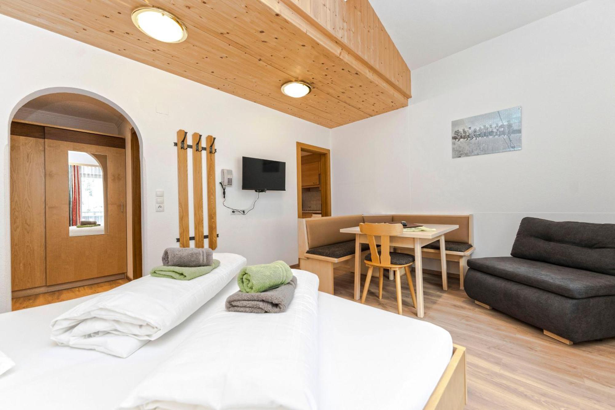 Garni Siegele - Inklusive Silvretta-card Premium Ischgl