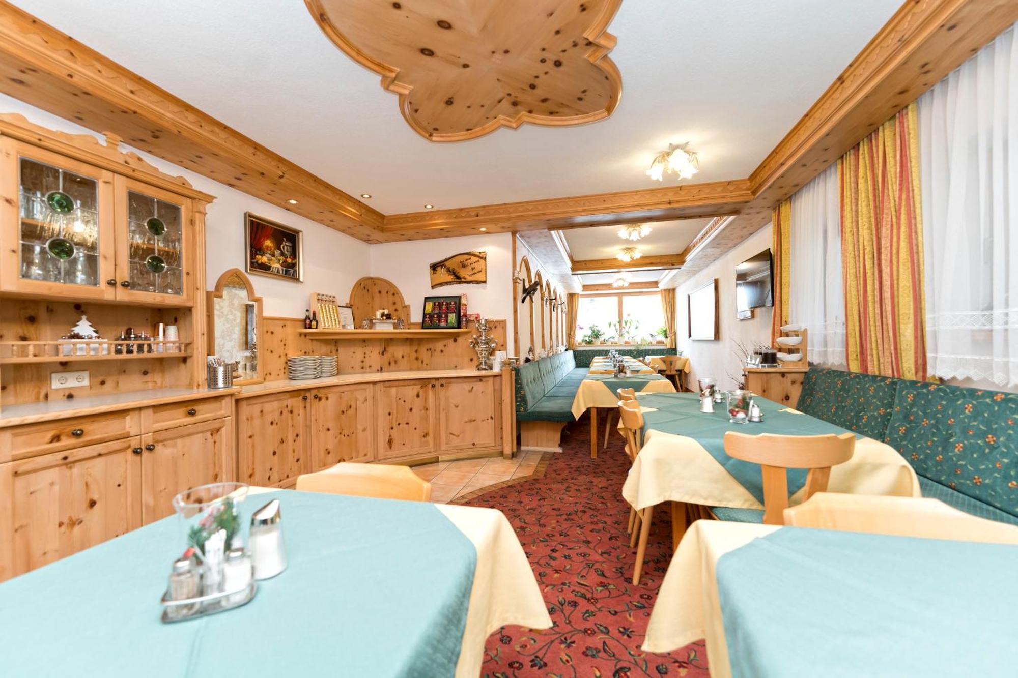 Bed & Breakfast Garni Siegele - Inklusive Silvretta-card Premium