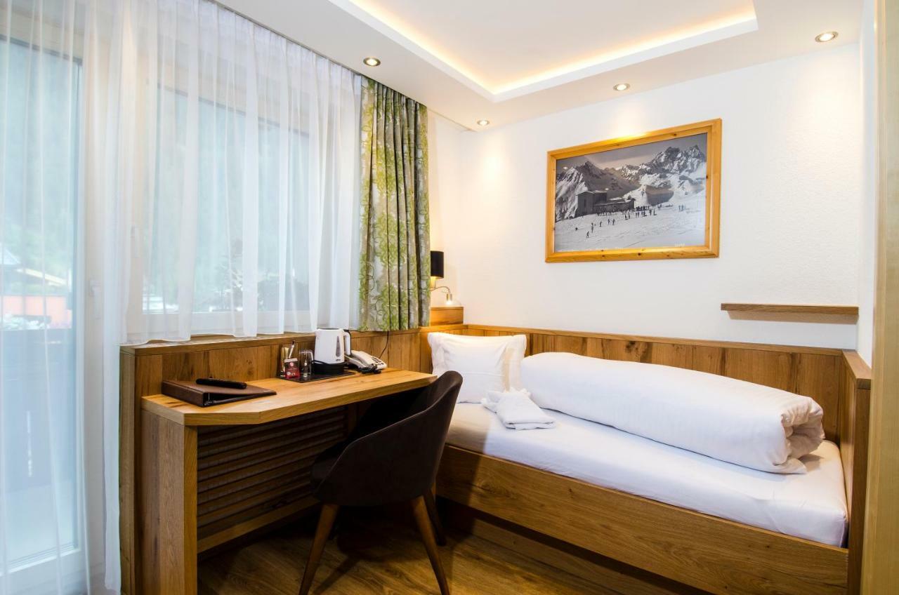 Bed & Breakfast Garni Siegele - Inklusive Silvretta-card Premium *
